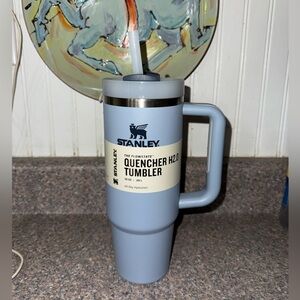 Stanley Tumbler 30 oz The Flowstate Quencher H2.0 Dusty Blue Chambray NEW RARE